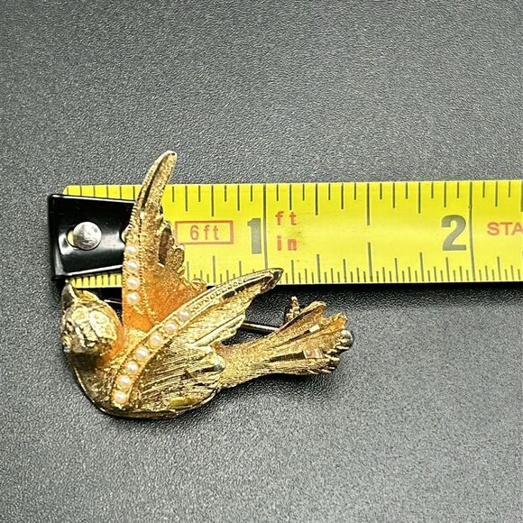 VTG Hobe Gold Tone Bird Brooch Pin Pearls, Blue Eye - Picture 6 of 7